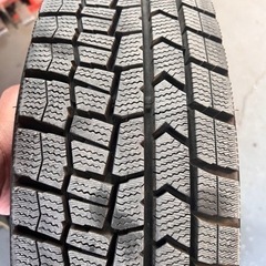 スタッドレスタイヤ　175 /70R14   バリ山　