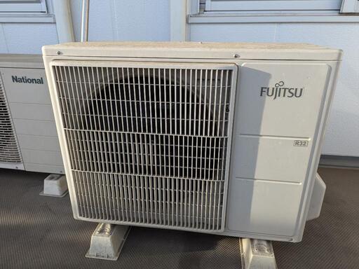 【7/28(日)7/29(月)取りに来れる方限定！！！】【保証書・取扱説明書付き！ポンプダウン済！】FUJITSU エアコン5.6kW  15〜23畳用 7/28(日)7/29(月)取りに来れる方限定！！！】【保証書・取扱説明書付き！