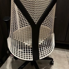 セイルチェアー　バーマンミラー