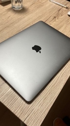 ノートパソコン MacBookair 2020 intelCorei3