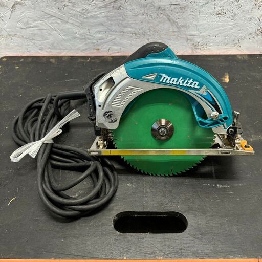 【makita】 マキタ 丸のこ 190mm LEDライト付 木工用 5837BA 切断機 丸ノコ N0219