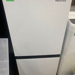 ☆中古￥15,800！【店長おすすめ！】Hisense 135㍑2ドア冷蔵庫 家電 