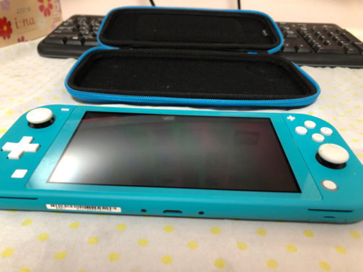 ⭐️美品⭐️Switch ライト　カバーケース入