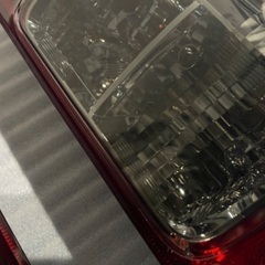 ハイエース 純正テールランプ スモーク 加工 カスタム 塗装 ペイント