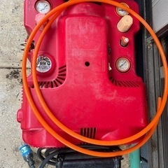 エアーコンプレッサー
