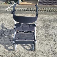 シルバーカーカワムラサイクル四輪歩行器KW41