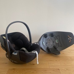 りさチャイルドシートベース ブラック cybex cloud Z i-size チャイルドシート ベース ブラック