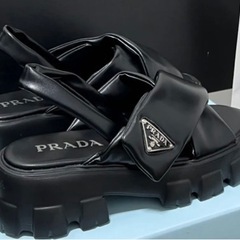 PRADA　サンダル
