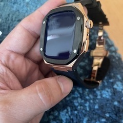 Apple Watch Series 7 GPSモデル45mm カスタム重量ゴールドケース装着 Apple Watch Series 7 GPSモデル45mm カスタム重量ゴールドケース装着