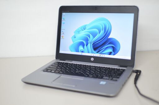 中古ノートパソコン HP Elitebook 820 G3 Windows11 爆速SSD256GB core i5-6300U/メモリ4GB/12.5インチ/無線内蔵/webカメラ搭載