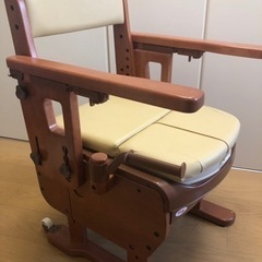 ポータブルトイレ　家具調　介護　福祉　便座　便器