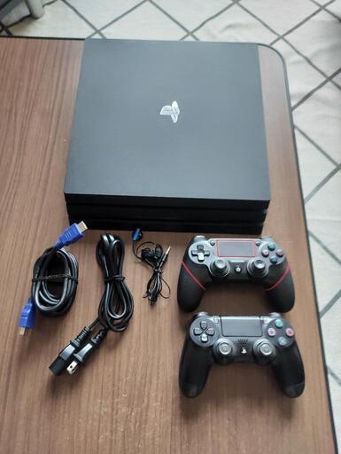 PS4 pro本体