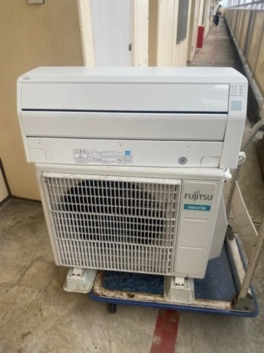 (本体＋工事）FUJITSU AS -C22J-W 2019年製（6畳用）
