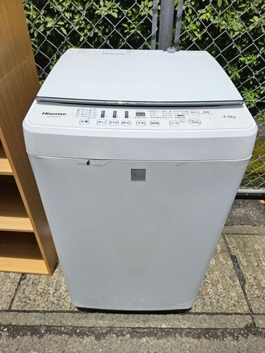 【リサイクルショップどりーむ鹿大前店】No.10423　ハイセンス　洗濯機　2017年製　洗濯容量4.5㎏　※ボディにサビ・排水ホース先端破れあり(´;ω;｀)