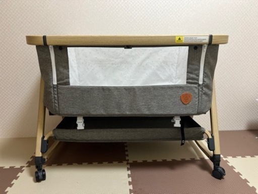 【値下げ中】HZDMJ ベビーベッド