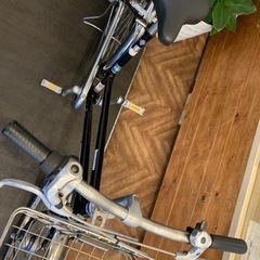 【ブリヂストンSTARROAD】一発2錠  LEDオートライト　内装3段　28インチ自転車　ブラック