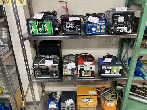 降圧トランス色々あります　200V→100V,115V