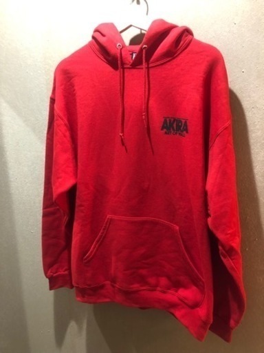AKIRA  akira  ART OF WALL フーディー　パーカー　赤