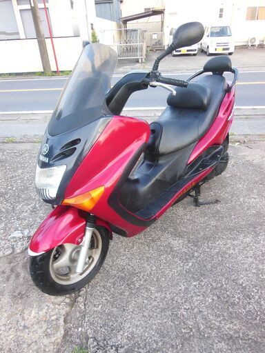 希少 カラー YAMAHA マジェスティ125 　F電球LED　一部カーボン使用　プラグ新品オイル交換他基礎整備済 セル始動 すぐ乗り出せる車両です。 マジェスティーめったに出ないカラー車両の1台です 希少 カラー YAMAHA マジェスティ125 F電球LED 一部カーボン使用