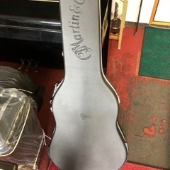 ギター　マーチン　新品
