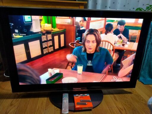 今だけ19800円→10800円【動画あり】Panasonic パナソニック フルハイビジョンプラズマテレビ 46V型/46インチ 2009年式 代替純正リモコン付 TH-P46V1 2画面表示 B-CAS 地デジ HDMI USB 映像機器 生活 家電 大画面 美品 ユーチューブ・アマゾンプライム・ネットフリックス観れます！Fire TV Stick 第3世代 | HD対応スタンダードモデル | ストリーミングメディアプレイヤー 4980円　未開封未使用品付き