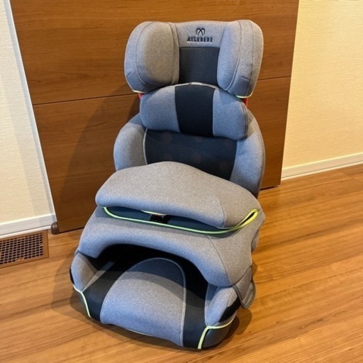 【美品】エールべべ　チャイルドシート