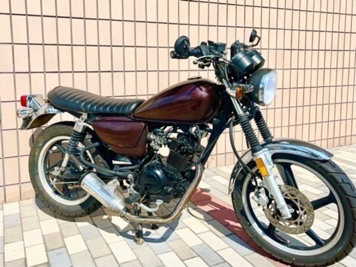 YB125SP カスタム　タイヤワイド化
