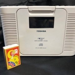 東芝CDクロックラジオ　TY-CDB5(電源入りました)