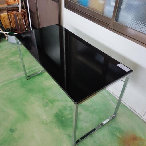 テーブル　黒色