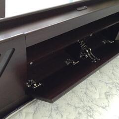 シモンズダブルベッドマットレス＆ベッドフレーム