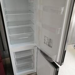 【配達無料】[2021年製]冷凍冷蔵庫　157L  maxzen  JR160ML01GM