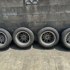 トヨタエスクワイア　純正タイヤとホイール 四本セット
