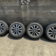 トヨタエスクワイア　純正タイヤとホイール 四本セット
