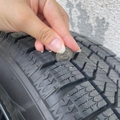 ブリジストン スタッドレスタイヤ ホイル付き 4本 バリ溝！美品