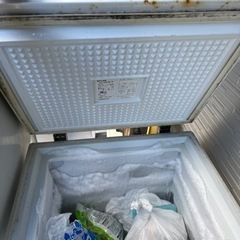 （取引中）上開き冷凍庫