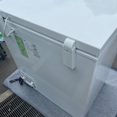 美品2020年製アイリスオーヤマ142L冷凍庫【ICSD-14A】上開き 