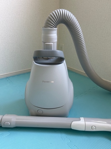 Panasonicの掃除機です