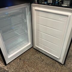 ✨安心の除菌洗浄済✨MAXZEN 2023年製 157L 2ドア冷蔵庫 JR157ML01GM【愛市IR016889-104】