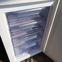 ★バリバリ凍ります★美品★SHARP　縦型冷凍庫　４段　FJ-HS9X ２０１７年