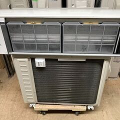 K05456　中古エアコン 日立 2019年製 主に6畳用 冷房能力 2.2KW / 暖房能力 2.2KW