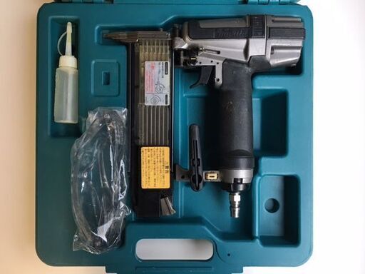 【動作確認済み】　makita/マキタ　50㎜　常圧　仕上釘打機　AF502　フィニッシュネイラ