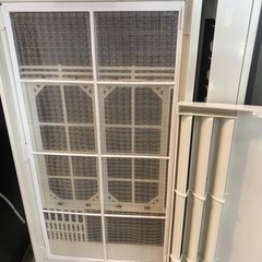 コロナ　CW-1618 ウインドエアコン　2018年製