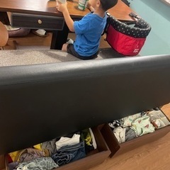 ダイニングソファ2つ（テーブルは含みません）