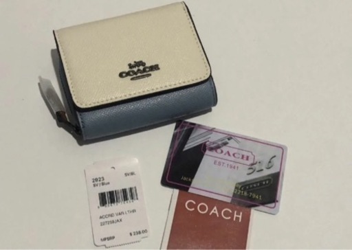 【プレミア商品】COACH コーチ 財布　ホワイト　ブルー　マルチ　三つ折り