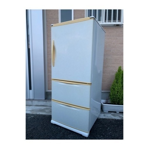 配送無料‼️当日配送‼️ サンヨー 3ドア コンパクトなのに大容量 冷蔵庫 250L 清掃済み✅　洗濯機　も出品　✨　兵庫　京都　大阪　奈良　和歌山　滋賀　