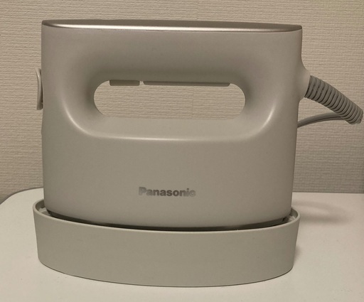 【中古美品⭐︎お買い得】Panasonic 衣類スチーマー NI-FS780