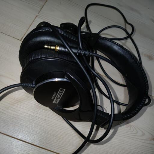 ヘッドフォン CLASSIC PRO CPH7000