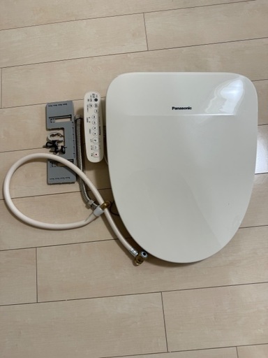 【2022年製】温水洗浄便座 Panasonic DL-ERX10-CP