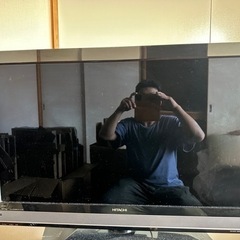 日立　液晶テレビ　37インチ