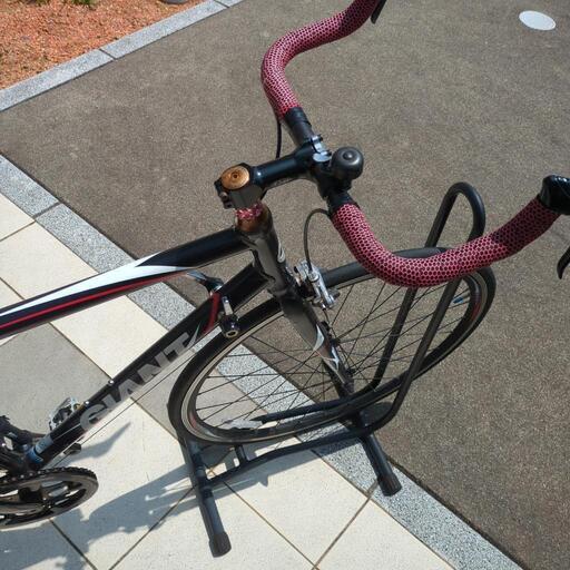 自転車　GIANTのロードバイク